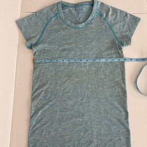 Lululemon Swiftly Tech Short Sleeve Tee